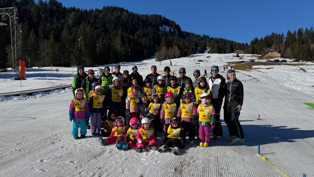 Bambini-Skikurs Ebnit